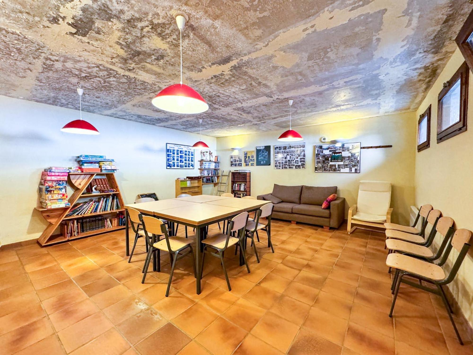 Apartamento Ideal Para Parejas En Enveitg Exterior photo